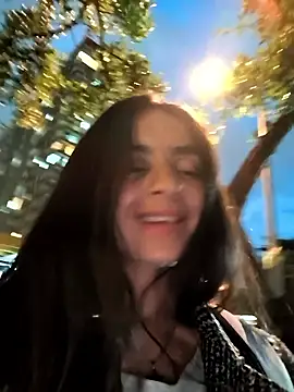 Sam_Sara webcam