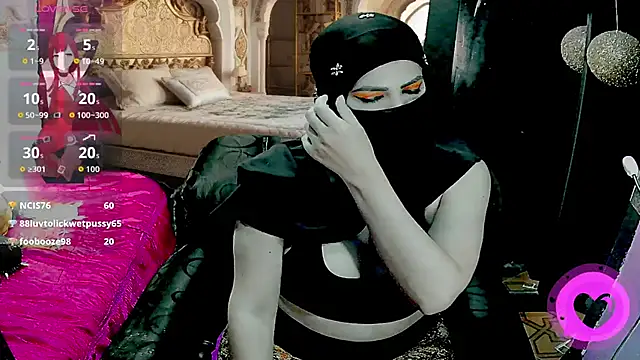 SultanaLayla webcam