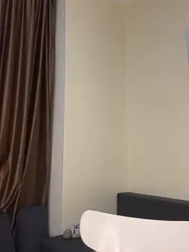 polli_kiss (F young) - take off panties and play with pussy