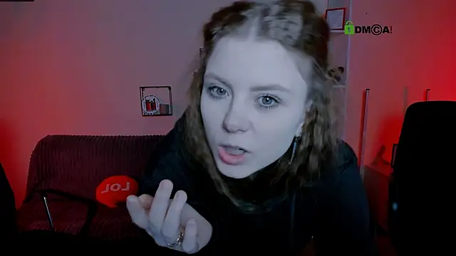 inga_gree (Ask my age) - bite your lips