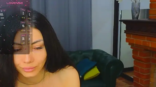Emmi_Swon webcam