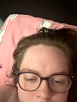honeyyy24 webcam