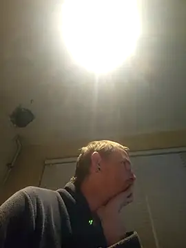 piercingpik webcam