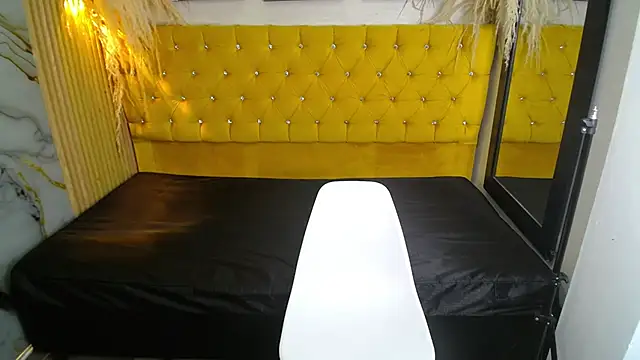 _Isabellaa webcam