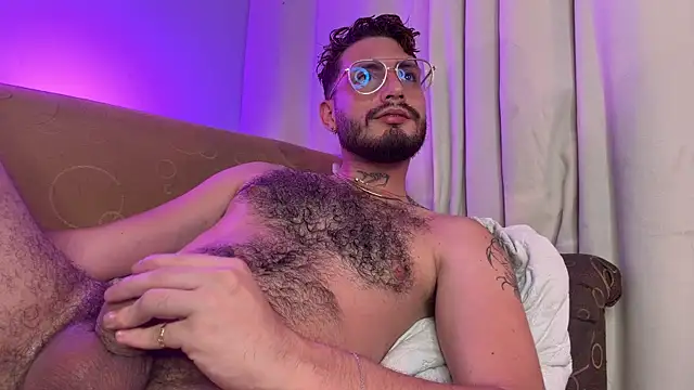 axel_giracr webcam