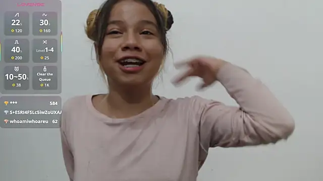 Naomi991 webcam