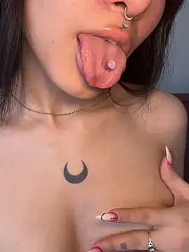 cuteezoe webcam