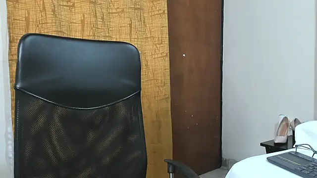 KikaDuque webcam