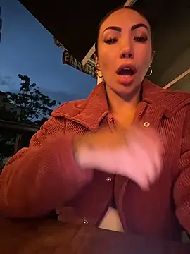Sarahlove_90 webcam