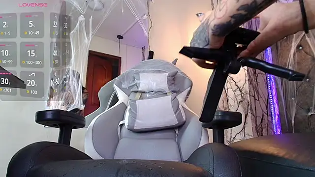 Zami_Escobar_of webcam