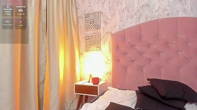 zoe_alanaa webcam