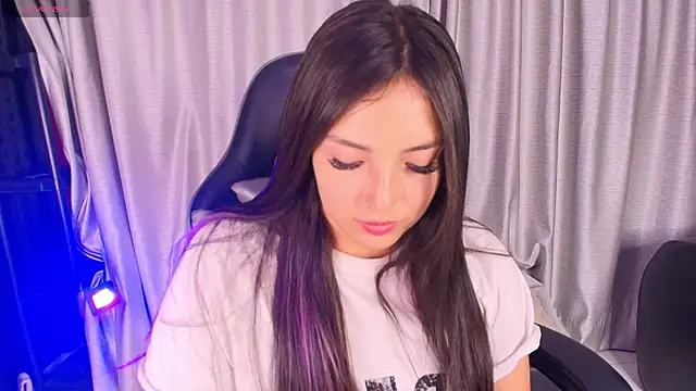 Adaara_Rey webcam