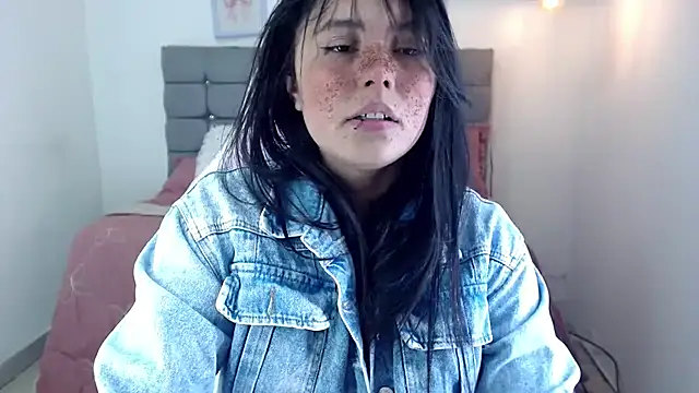 sarah_moon2 webcam