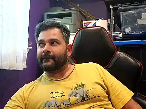 pervert_desidaddy webcam