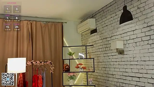 lorinamaffitt (F teen) - look under my skirt💕
