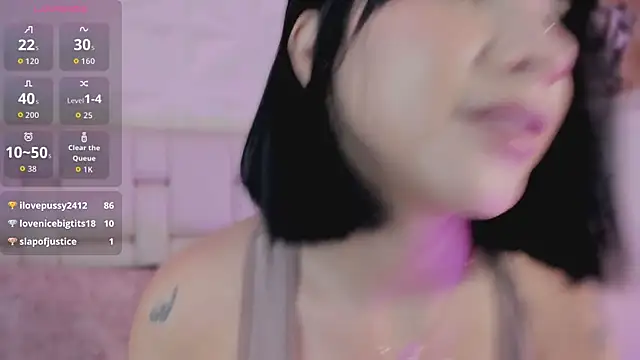 emma_woods_
