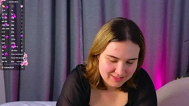 ElizabethDixon webcam