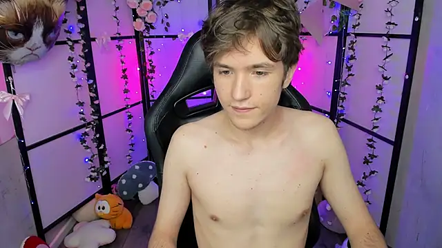 Ethansinful webcam