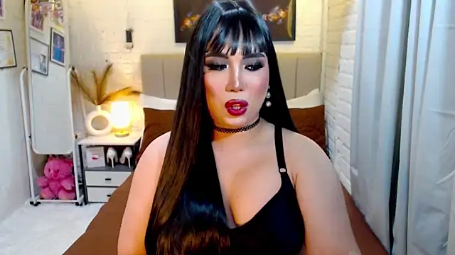 SUPERHORNY101 webcam