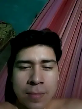 Travieso_loco9 webcam
