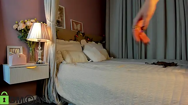 dearly_emily (F young) - Spit on tits