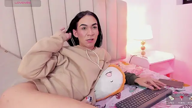 Mia_thompson_19 webcam