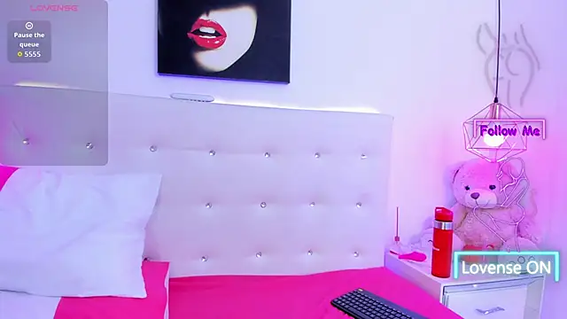 Nara_Pink webcam