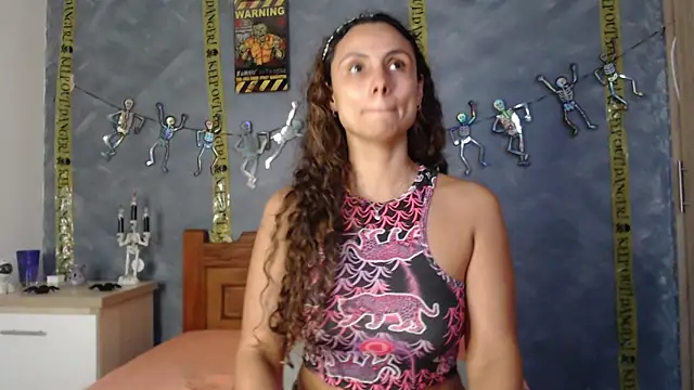 MafeeRoss webcam