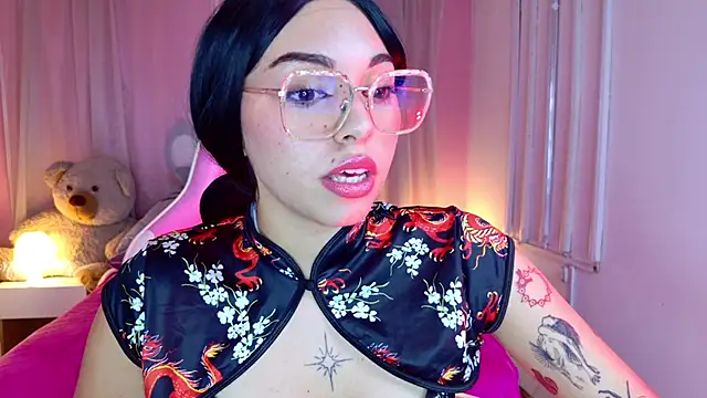 Lyna_love webcam