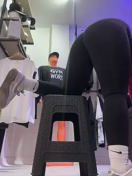 kim_monti webcam