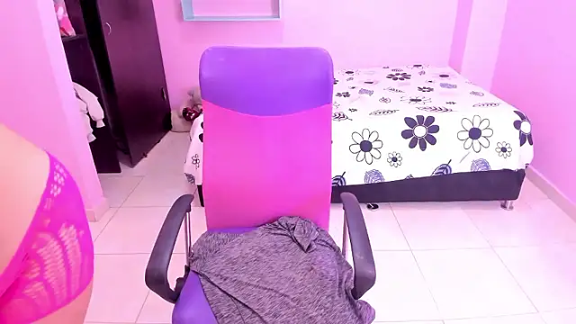 mommy_whore_slut webcam