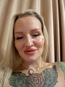 KateMonroe webcam