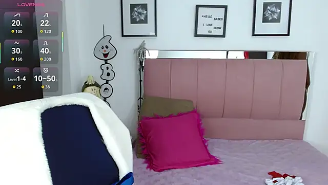Lele_F_w webcam