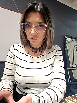 Isabella_Varella webcam