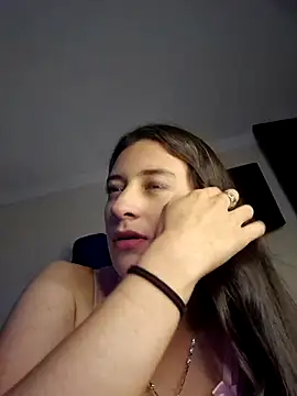 HOLY_DOLL webcam