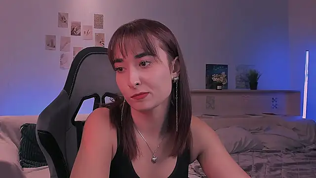 yourfitoviolett webcam