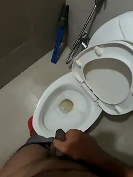 Punekarmanoj97 webcam
