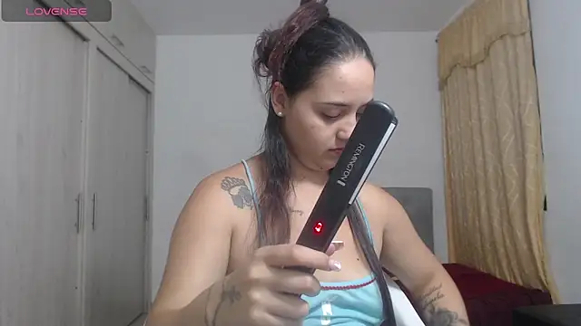 Anthonela_Queen webcam