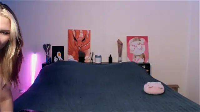 EileenKenner webcam
