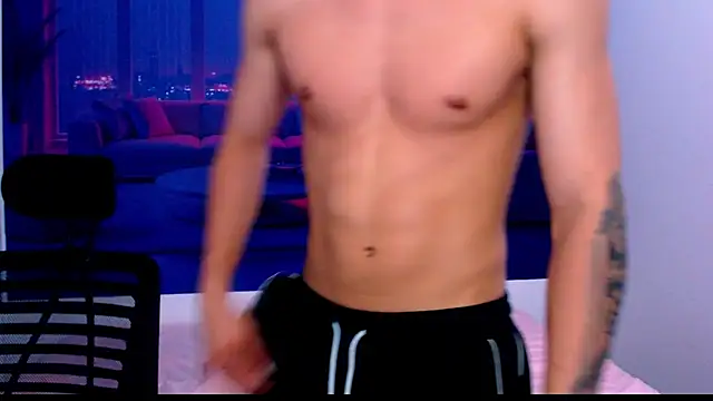 RomeoMillerr webcam