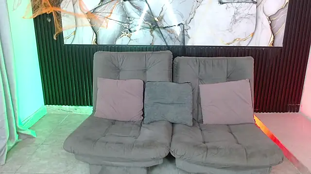 selene_n_loki webcam