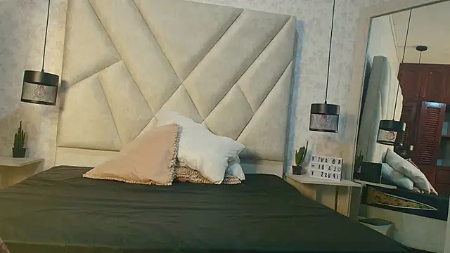 Zoelucas webcam