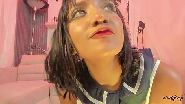 anuskah webcam