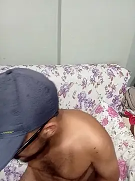 Muratcan33 webcam
