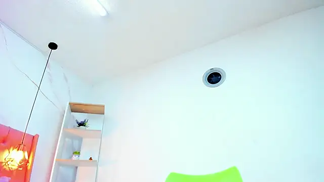 Belle_Brunette webcam