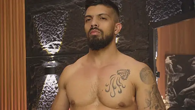 dannsaenz (Ask my age) - naked