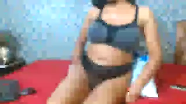 nikitahot3 (Ask my age) - full nude with boobs jump