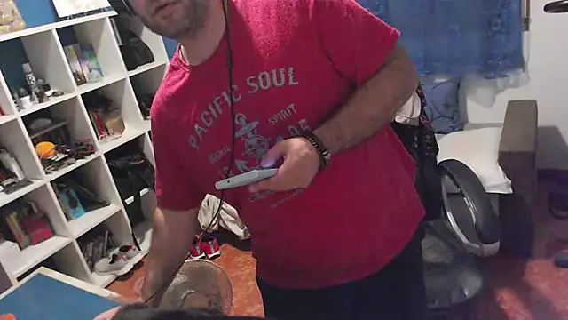 ravingr4d4 (Ask my age) - I want to CUM