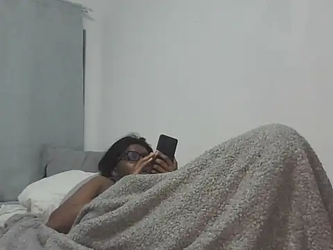 Sexxybella27 webcam