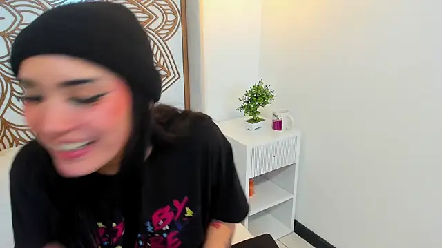 Daphne_Nicolle webcam
